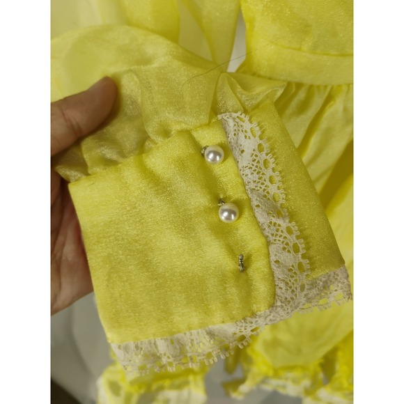 Vintage 1960s Yellow Frilly Girls LARGE Dress Lace Trim Sizing Included - Picture 7 of 12